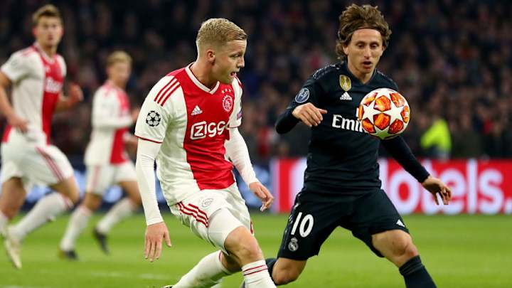 Van de Beek es la alternativa del Real Madrid si no llega Pogba