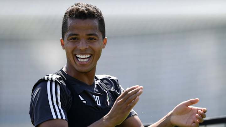 Giovani dos Santos podría fichar por un equipo brasileño Giovani dos Santos podría fichar por un equipo brasileño