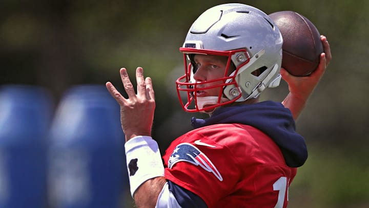 Tom Brady Criticized for Jumping Off a Cliff With 6-Year-Old Daughter