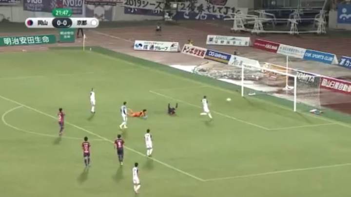 J-League 2 Player Hayato Nakama Completes Football With Greatest Goal of All Time J-League 2 Player Hayato Nakama Completes Football With Greatest Goal of All Time