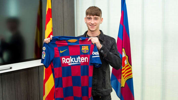 El enfado del West Bromwich Albion con el Barcelona por Louie Barry