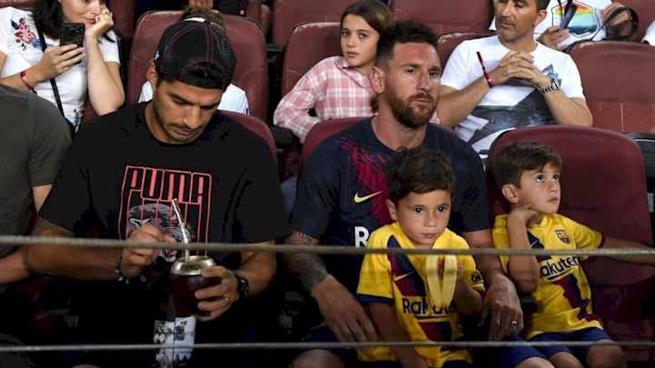 VÍDEO | Mateo Messi celebró un gol que no fue e hizo estallar de risa a Messi y a Suárez