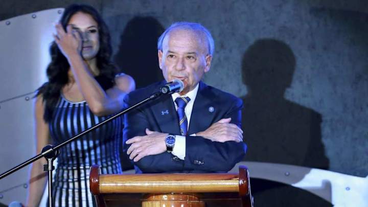 Desmienten supuesta destitución de 'Billy' Álvarez en Cruz Azul