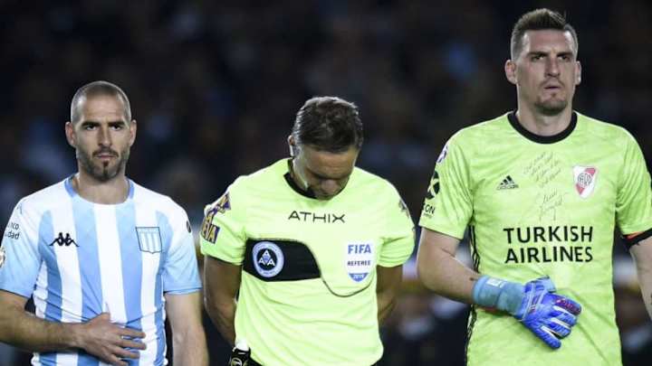 El emotivo homenaje de los equipos de la Superliga para el "Tata" Brown