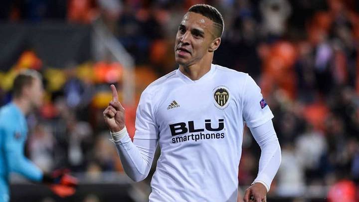 Report: Barcelona Wants to Sign Valencia Forward Rodrigo Report: Barcelona Wants to Sign Valencia Forward Rodrigo