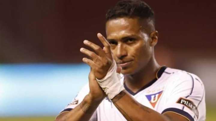 Antonio Valencia estaría analizando salir de LDU