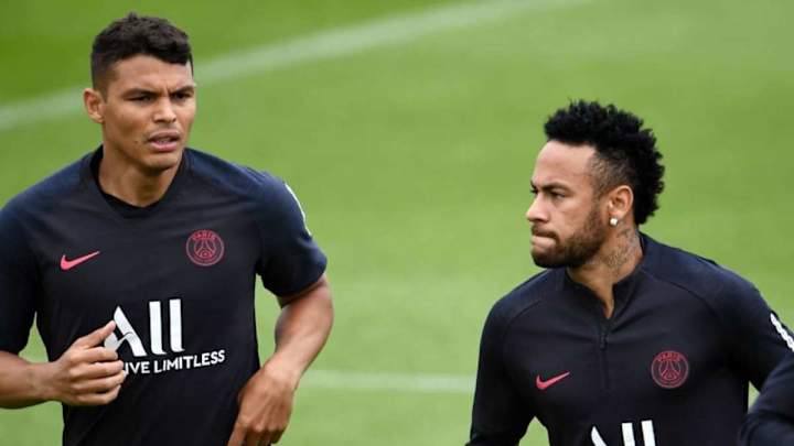 Neymar tira la toalla y comunica al PSG que se quedará