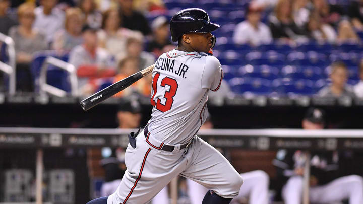 Braves Rookie Ronald Acuña, Jr. Leaves Game With Leg, Back Injuries