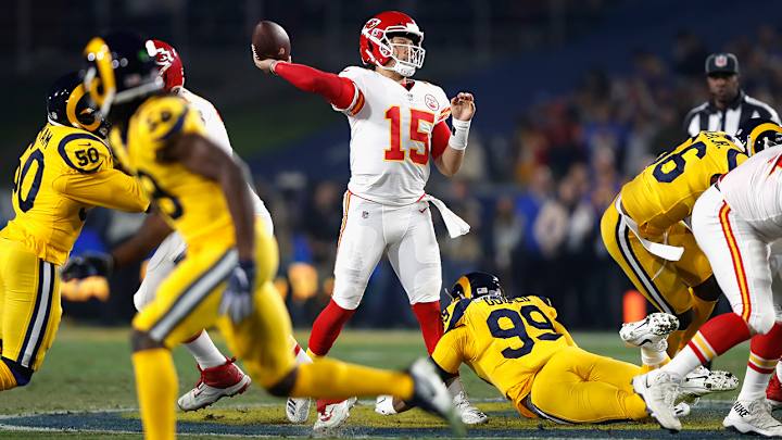 Chiefs-Rams Game Goes Back and Forth, Twitter Reacts to Madness