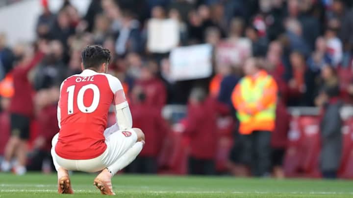 Arsenal Club Legend Charlie Nicholas Believes Mesut Ozil Could Be Sold in January