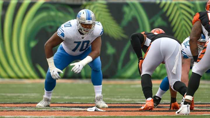 Report: Lions Trade OT Corey Robinson to Panthers
