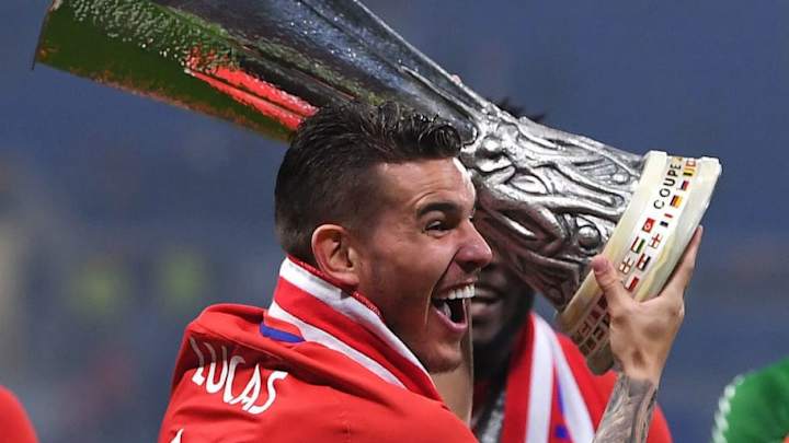Lucas Hernández se acordó del Real Madrid celebrando la Europa League