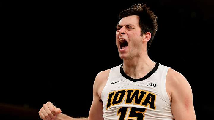 Iowa Beats No. 13 Oregon in Night of Ranked Upsets Iowa Beats No. 13 Oregon in Night of Ranked Upsets
