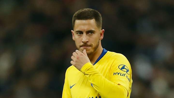 Maurizio Sarri 'Worried' About Hazard's Condition as Minor Injury Sidelines Forward for PAOK Match Maurizio Sarri 'Worried' About Hazard's Condition as Minor Injury Sidelines Forward for PAOK Match