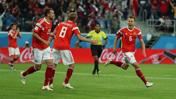 WATCH: Cheryshev, Dzyuba Lead Russia Over Egypt; Salah Scores in Return