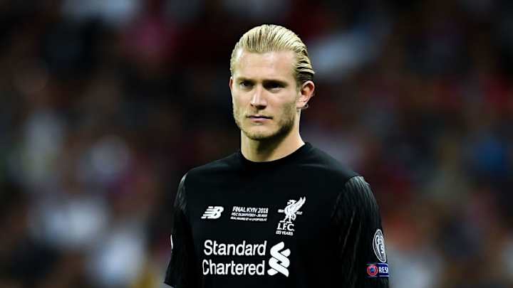 FOTOS | La increíble modelo que consuela a Karius tras sus errores en Champions FOTOS | La increíble modelo que consuela a Karius tras sus errores en Champions