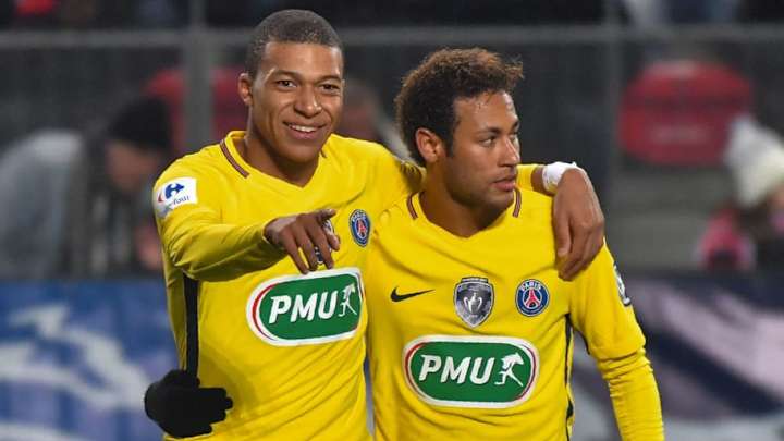 Real Madrid & Man City 'Monitoring' Superstar Forward if FFP Sanctions Force PSG to Sell