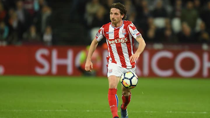 Wolves to Hand Joe Allen Premier League Lifeline as Stoke Midfielder Becomes £20m Target