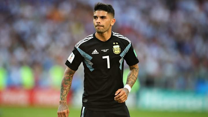 Arsenal Boss Unai Emery Plotting Reunion With Ever Banega Amid Jack Wilshere Exit Rumours