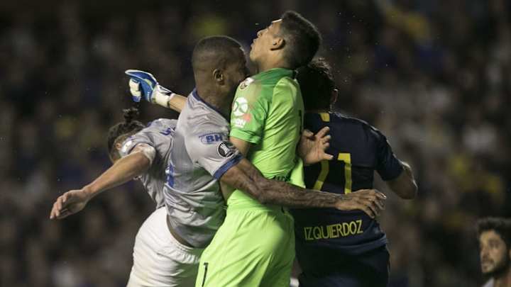 ​Cruzeiro manifestó su bronca oficial por la polémica expulsión de Dedé contra Boca