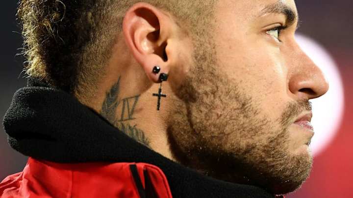 El nuevo y llamativo peinado de Neymar