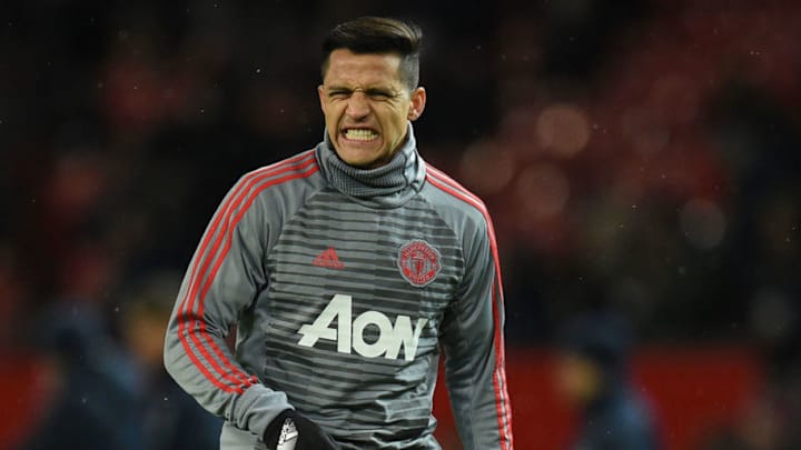PHOTO: Alexis Sanchez Given Parking Fine as Media Remains Focused on Chilean's Troubles at Man Utd