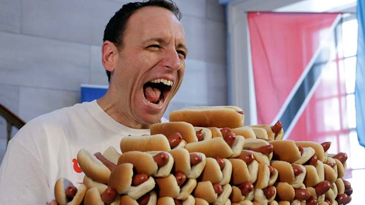 Joey Chestnut Sets Record In Winning 11th Nathan's Hot Dog Eating Crown