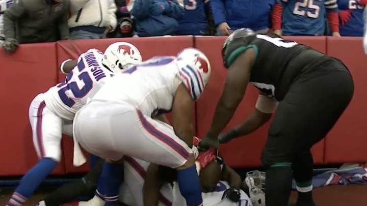 Watch: Bills, Jaguars Brawl After Donte Moncrief's Impressive Grab
