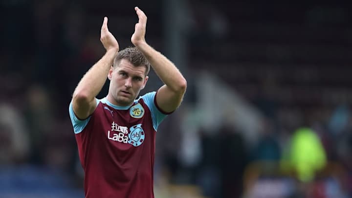 Sam Vokes Commits Future to Burnley With New 3-Year Contract Until Summer of 2021 Sam Vokes Commits Future to Burnley With New 3-Year Contract Until Summer of 2021