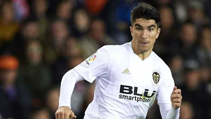 Valencia 3 - 1 Young Boys | Carlos soler extiende el marcador para el Valencia