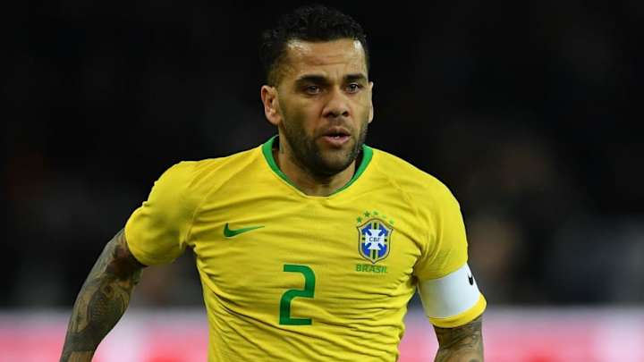 EMOTIVO | La épica carta de Dani Alves tras hacerse oficial su baja para el Mundial EMOTIVO | La épica carta de Dani Alves tras hacerse oficial su baja para el Mundial