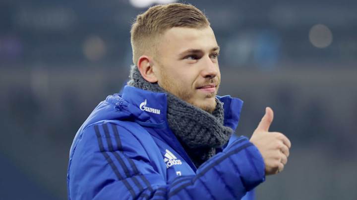 Schalke Sporting Director Says Max Meyer Will Leave Club in Summer Schalke Sporting Director Says Max Meyer Will Leave Club in Summer