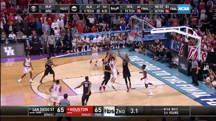 Watch: Rob Gray's Game-Winning Layup Lifts Houston Over San Diego State