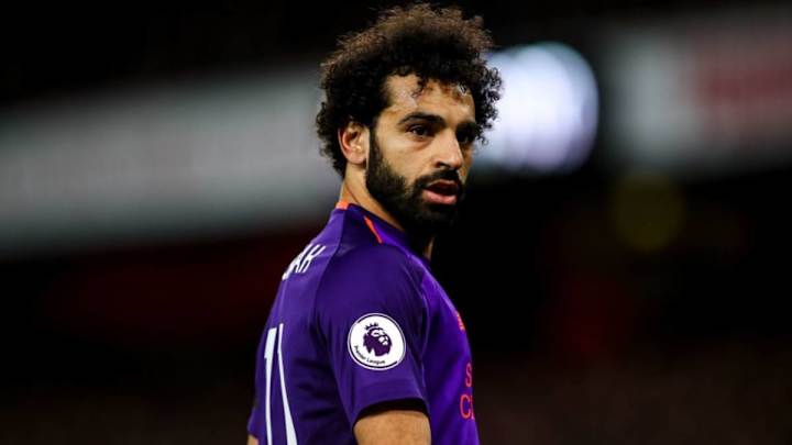 PHOTO: Twitter Reacts to Bizarre Ronaldo Rivalling Mohamed Salah Statue in Egypt