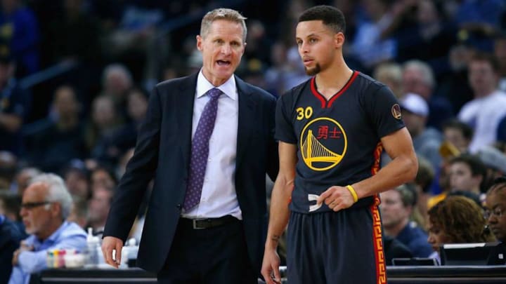 Steve Kerr on Stephen Curry: 'If You Shimmy When You’re 1-11, That’s Confidence'