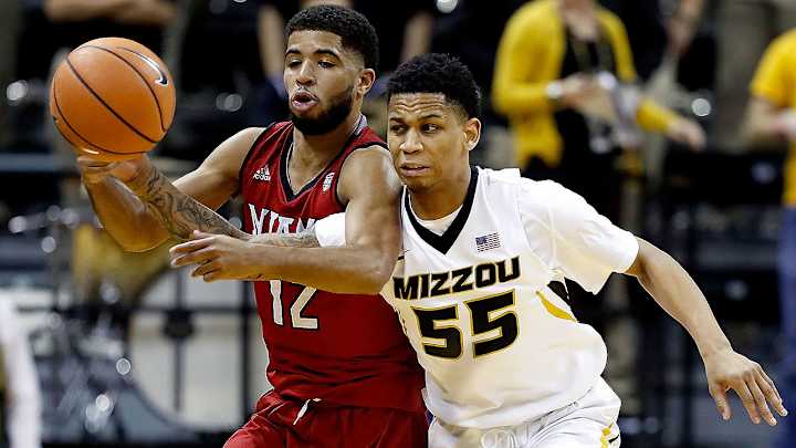 Potential Change to Transfer Rule Offers Intriguing Possibilities to College Athletics Potential Change to Transfer Rule Offers Intriguing Possibilities to College Athletics