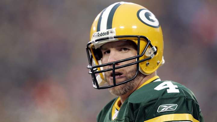 Brett Favre on Youth Tackle Football: 'They Look Like They’re Going to Break in Half'