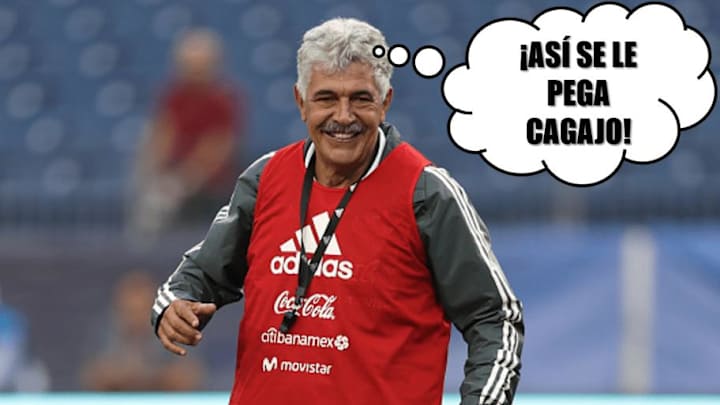 CRACK | El golazo que se aventó el 'Tuca' Ferretti en el entrenamiento con el Tri CRACK | El golazo que se aventó el 'Tuca' Ferretti en el entrenamiento con el Tri