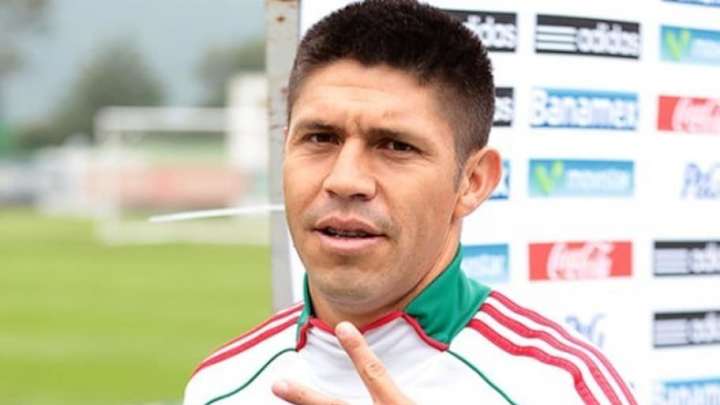 ¡LO TIENES QUE VER! | Oribe Peralta le demuestra a Maluma que es más 'hermoso' que él