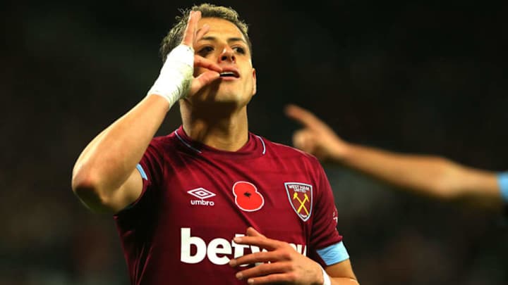 'Chicharito' podría salir del West Ham en invierno por falta de minutos 'Chicharito' podría salir del West Ham en invierno por falta de minutos