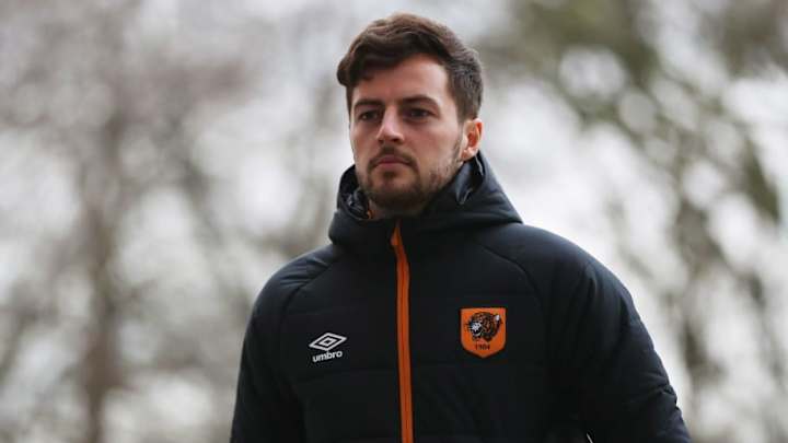 Ryan Mason Lifts Lid on the Pain He Still Lives With 18 Months After Life-Threatening Head Injury Ryan Mason Lifts Lid on the Pain He Still Lives With 18 Months After Life-Threatening Head Injury