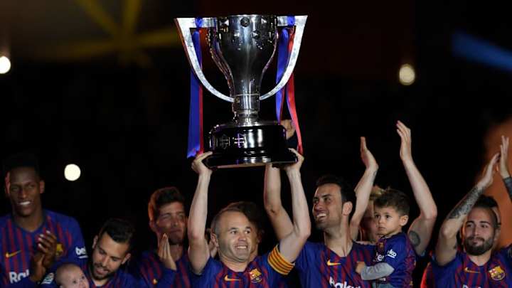 El nuevo logo que llevará el Barcelona en su camiseta la próxima temporada