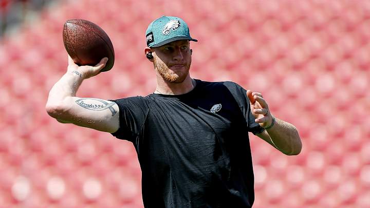 Report: Eagles QB Carson Wentz 'On Track' for Week 3 Return vs. Colts
