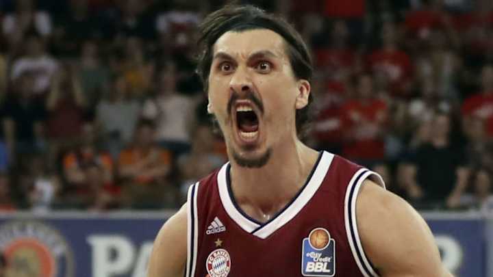 El jugador de baloncesto nacido en Bosnia que es idéntico físicamente a Zlatan Ibrahimovic
