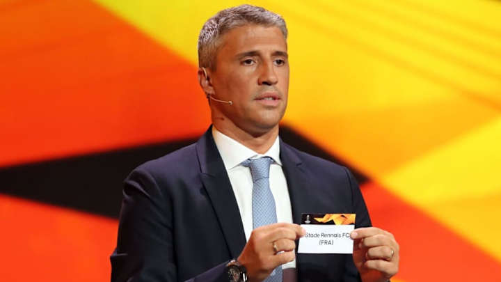 Hernán Crespo podría tener su primera experiencia como entrenador en el fútbol argentino Hernán Crespo podría tener su primera experiencia como entrenador en el fútbol argentino