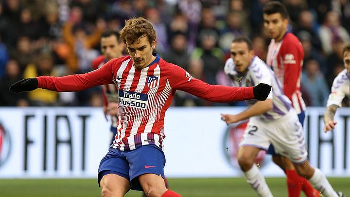 Griezmann Scores Brace as Atletico Wins, Pulls Level With Barcelona