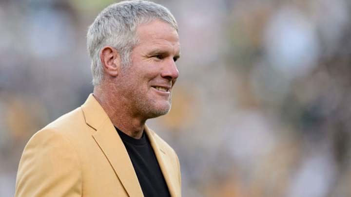 Brett Favre Apologizes After Unwittingly Recording Anti-Semitic Video for White Supremacists Brett Favre Apologizes After Unwittingly Recording Anti-Semitic Video for White Supremacists