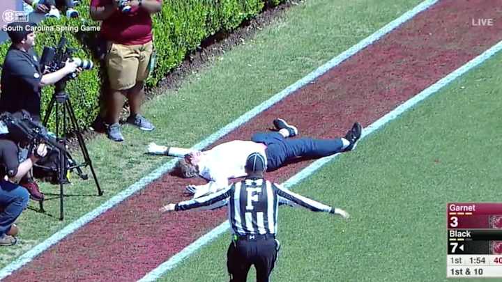 Watch: Steve Spurrier Drops Touchdown Pass at South Carolina Spring Game Watch: Steve Spurrier Drops Touchdown Pass at South Carolina Spring Game