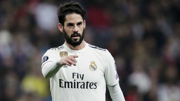 Isco Has 'One Foot Out' of Bernabeu as Real Madrid Willing to 'Listen to Offers' for Playmaker