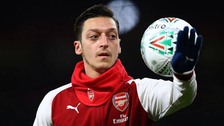 Report: Arsenal Confident of Reaching New Deal With Mesut Ozil Soon